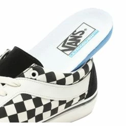 Low Sneakers Unisex - VANS 11 Low Sneakers Unisex - VANS -women Shoes Shop bold ni black 005