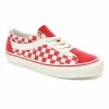 Low Sneakers Unisex - VANS